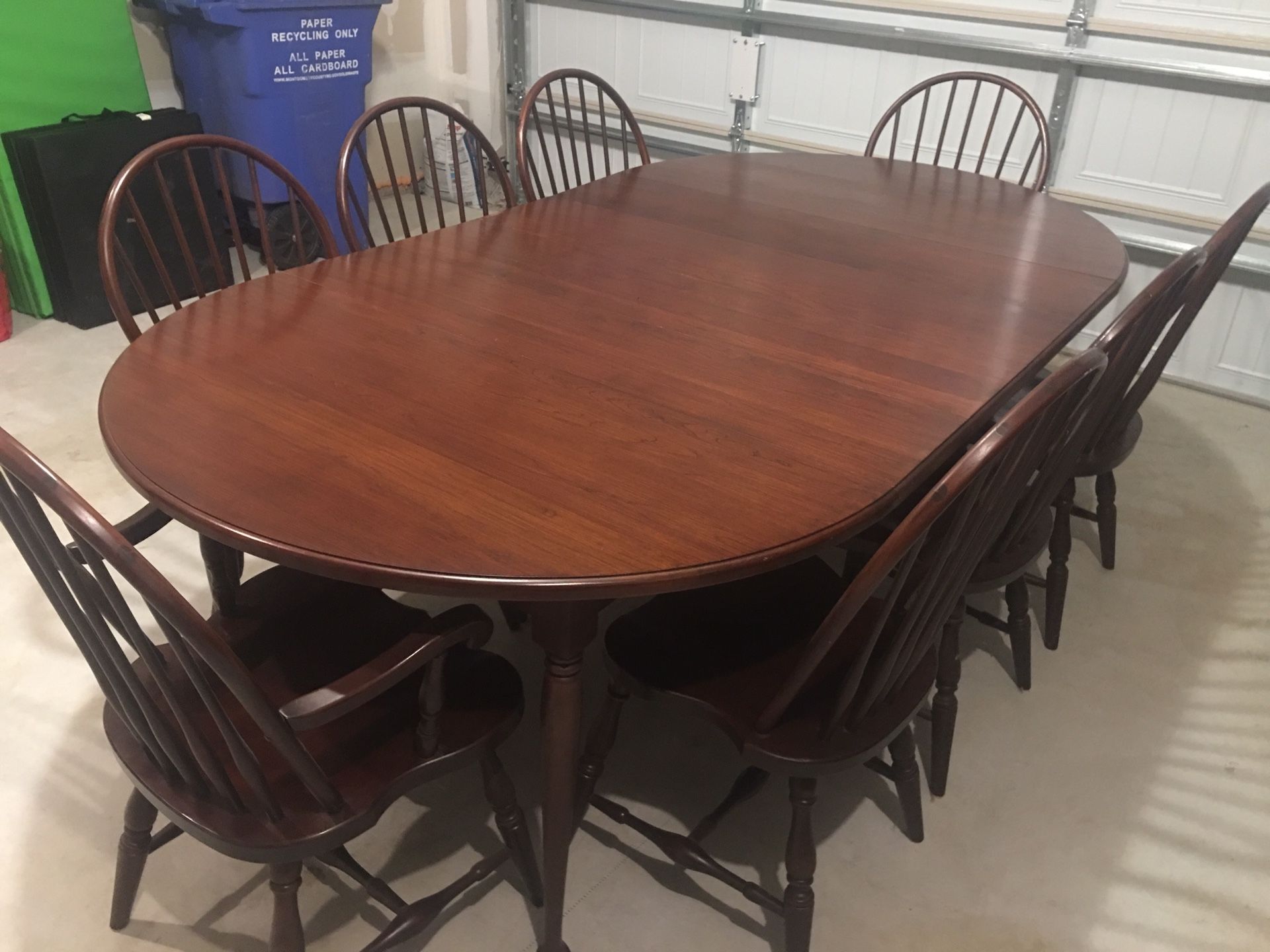 Tom Seely Dining Table and 8 chairs for Sale in Boonsboro, MD OfferUp