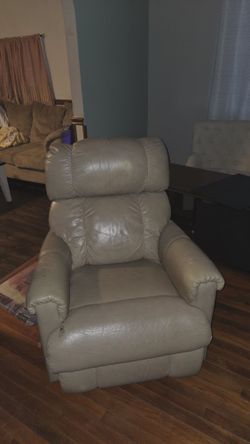 Recliner Chair