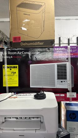 Window Air conditioner heat and cooling