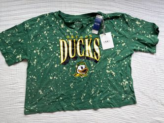 NEW Oregon Ducks Women XL Tee