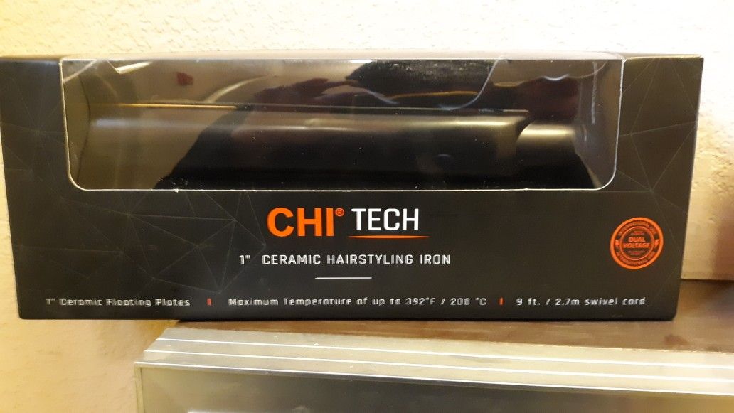 Chi ceramic 1 in. straightner