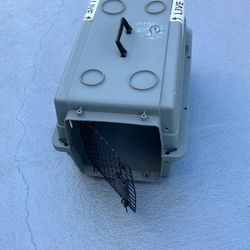 PETEMATE 24”x15” DOG 🐕 CRATE For PETS 20-40 Lbs. Brand New 