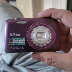 Nixon Coolpix S4300 16 Mp 6×zoom