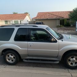 ford 03 explorer