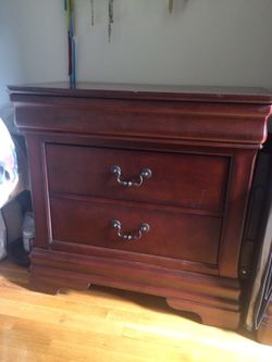 End table/ bed side table