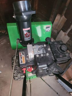 Lawn boy snowblower like new
