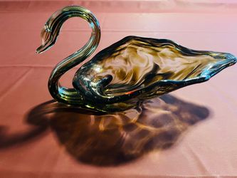 Swan hand blown glass Vintage