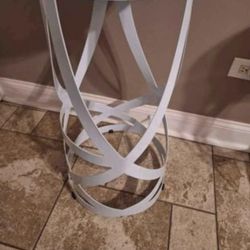 4 Brand New Bar Stools