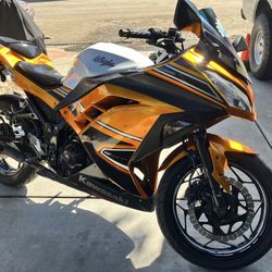 2017  Kawasaki ninja300