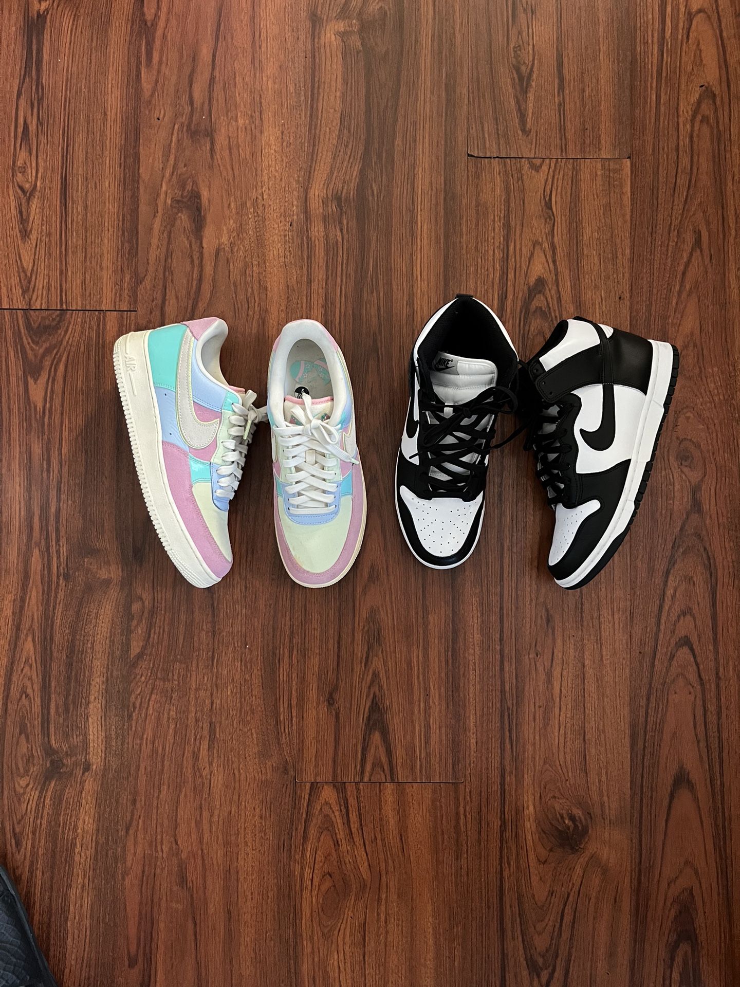 Men’s Nike Shoes size 9 & 9.5