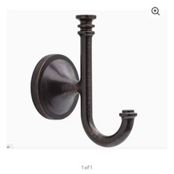 Bath Towel And Robe Hook/ Gaucho Para Toalla/Bata