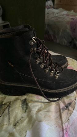 Teva boots