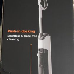 D100 Wet Dry Vacuum Cleaner 180°Lay-Flat 