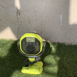 Ryobi 18v  VERSE clamp Speaker 🔊 