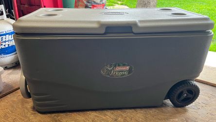 100qt Coleman cooler