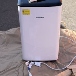 Honeywell Portable Air Conditioner 