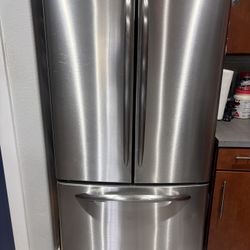 GE French Door Fridge 