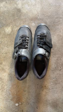 Giro Mt Bike Shoes  Size 7.5 / Eu 40