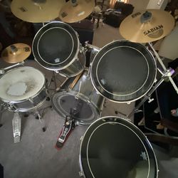 Tama Drums Set 