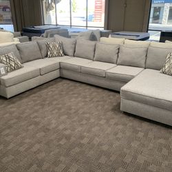 New Big Grey Sectional Couch 