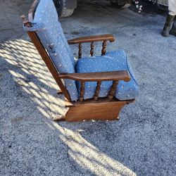 Glider Chair 