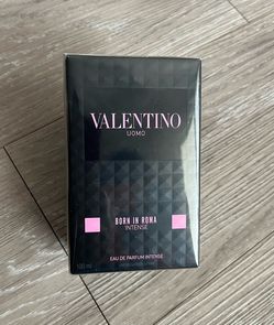 Valentino Born In Roma Intense 3.3oz / 100ml