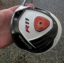 Taylormade Golf R11 ASP 9 Driver Graphite R-FLEX shaft 60 blur Fujikura right Handed 45 inches long Golf pride grip