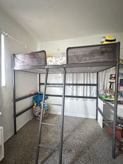 Cama Alta Ikea
