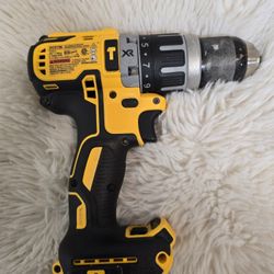 DeWalt DCD796 XR 20V MAX Brushless Hammer Drill – Like New