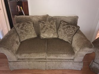 Sofa set