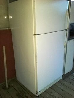 Magic chef refrigerator