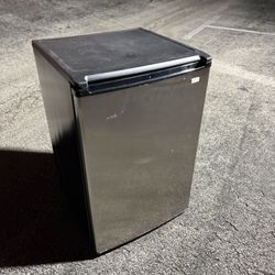 Kenmore Elite Mini Fridge 