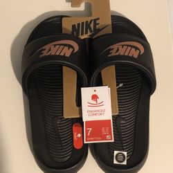 Nike Women's Victori One Slides