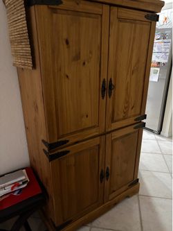 China cabinet wood