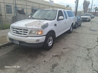 FORD F150 XL LOBO