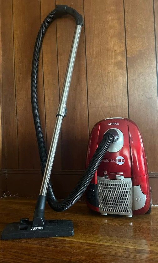 Atrix Turbo Red HEPA Canister Lightweight Vacuum EXCELLENT HIGH SUCTION