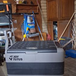 Joy Tutus Portable refrigerator freezer