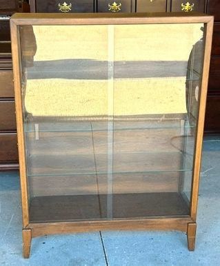 Vintage Mid Century Modern Cabinet - Nice! 