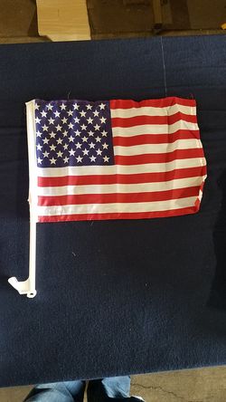 200 Car Flags USA