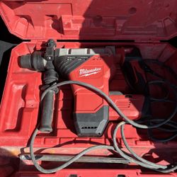 Milwaukee Rotary Hammer
