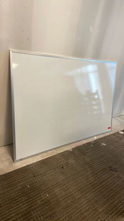 Magnetic White Board 