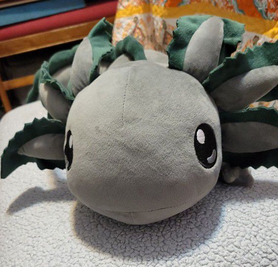 Axolotl Weighted Plushie