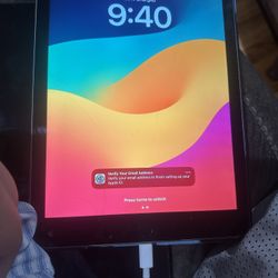 iPad 6 Generation 