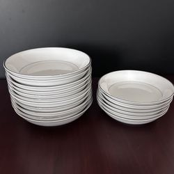 Lot Of 17 Harmony House Bowls Made In Japan 