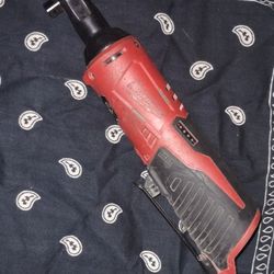 Milwaukee 3/8 Ratchet 