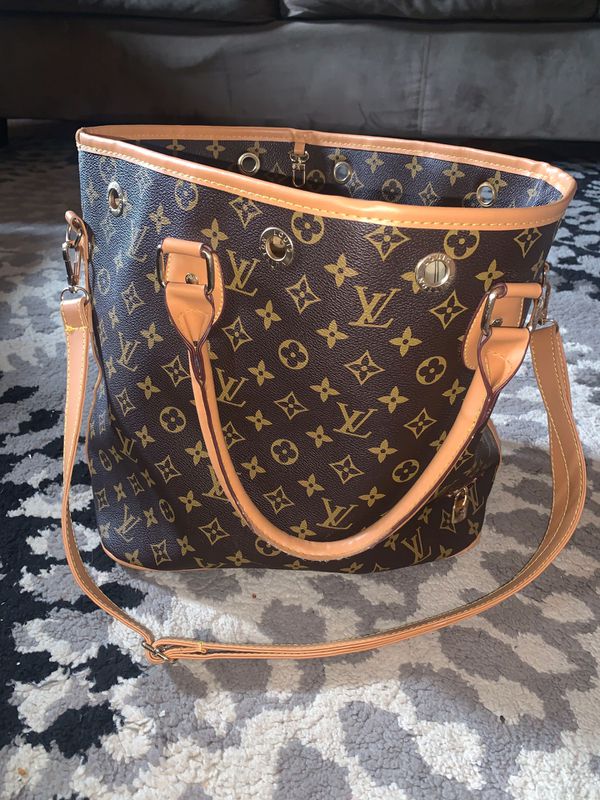 Louis Vuitton handbag for Sale in Philadelphia, PA - OfferUp