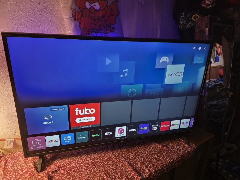 LG flat Screen 