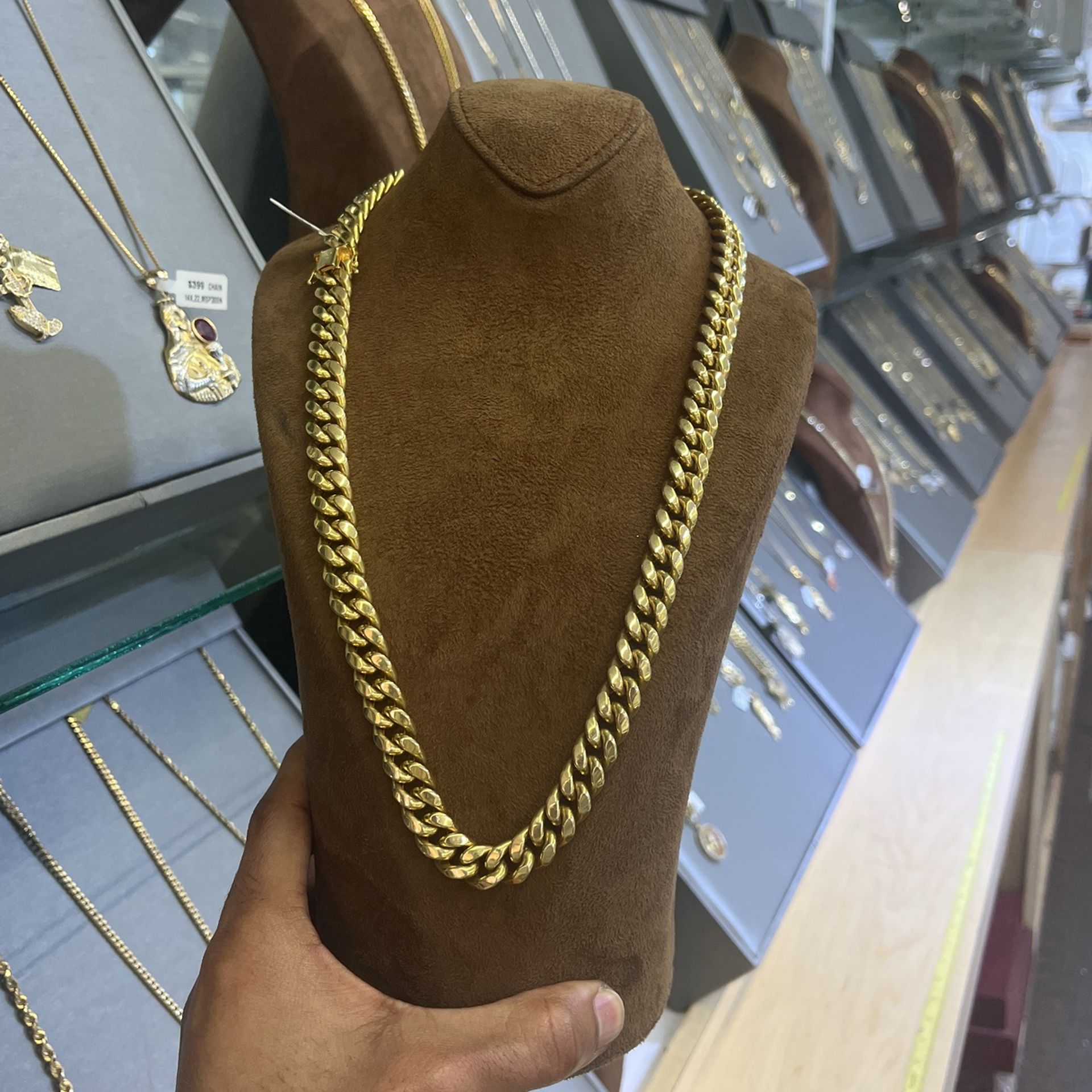 Gold Chain Hollow 14k, 22 inch ,