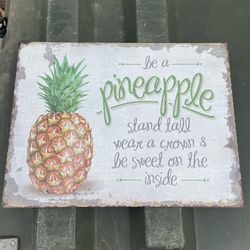 Home Decor Pineapple Sign