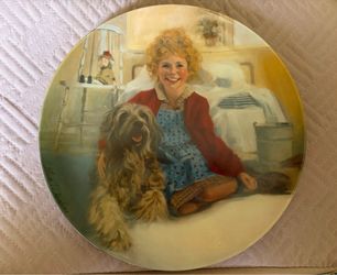 Annie & Sandy Collector plate
